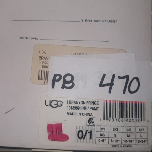 UGG Branyon Fringe Bootie - Picture 8 of 8